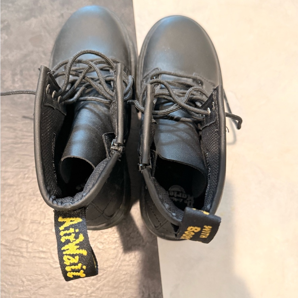 Dr. Martens Black Kids Boots - Picture 7 of 9